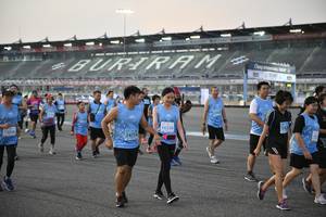 BIB: 7031
                            <button type="button" onclick="openModal(10465713)" class="btn btn-primary btn-sm float-right btn-popup" data-toggle="modal" data-target=".modal-high-quality">
                        <i class="fas fa-shopping-cart"></i> Add to Cart
                    </button>
                                            <button type="button" onclick="isThisMe(10465713, true)" class="btn btn-success btn-sm float-right btn-popup btn-isme hidden" data-toggle="tooltip" data-placement="bottom" title="นี่คือรูปของคุณใช่ไหม คลิกที่นี่เพื่อเอาเข้าอัลบั้ม">
                        <i class="fas fa-plus"></i> Add to album
                    </button>
                    <button type="button" onclick="isThisMe(10465713, false)" class="btn btn-warning btn-sm float-right btn-popup btn-isnotme hidden">
                        <i class="fas fa-ban"></i> Remove from album
                    </button>